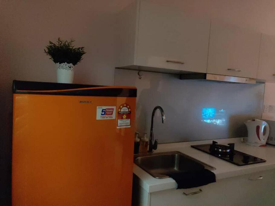 Ka1009- Cyberjaya-netflix-wifi-parking-swimming Pool View, 1003 Apartment