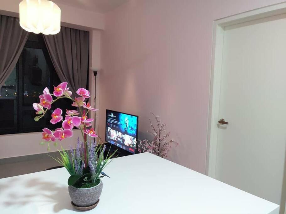 Apartment Ka1009- Cyberjaya-netflix-wifi-parking-swimming Pool View, 1003 *