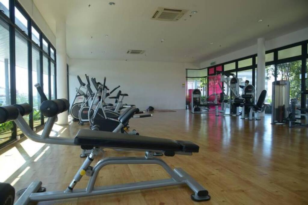 Apartment Ka1009- Cyberjaya-netflix-wifi-parking-swimming Pool View, 1003 Cyberjaya