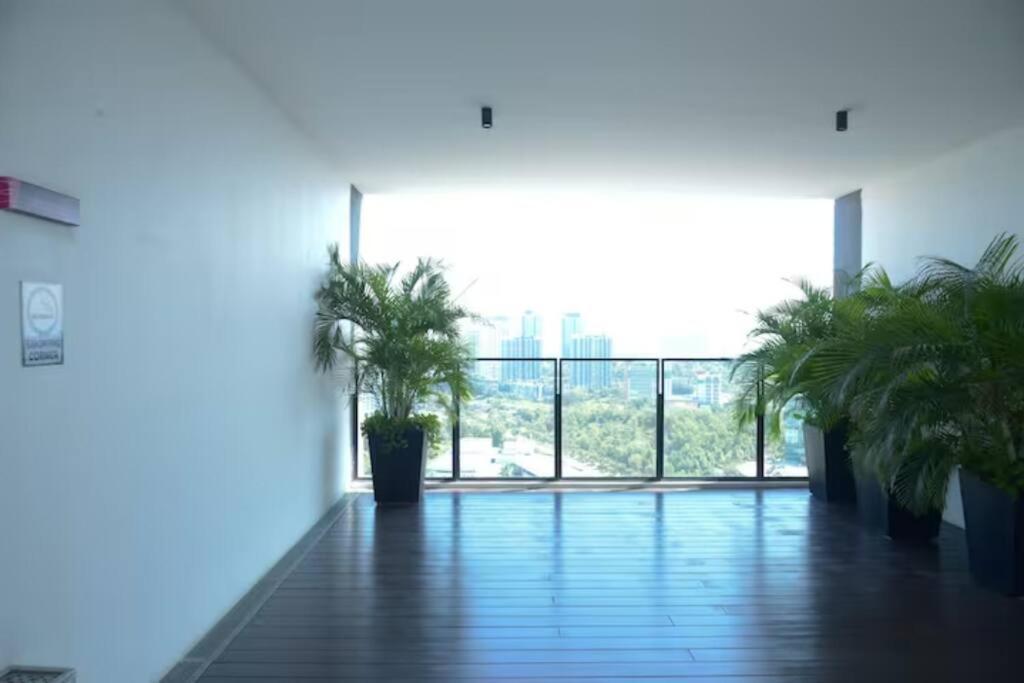 Apartment Ka1009- Cyberjaya-netflix-wifi-parking-swimming Pool View, 1003 Cyberjaya