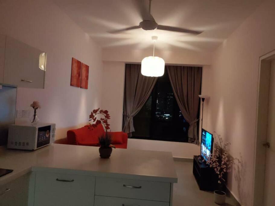 Ka1009- Cyberjaya-netflix-wifi-parking-swimming Pool View, 1003 Cyberjaya